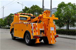 西双版纳高速路拖车费